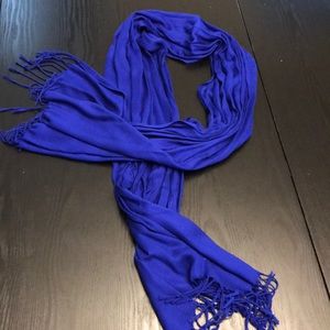 Royal blue Apt. 9 scarf